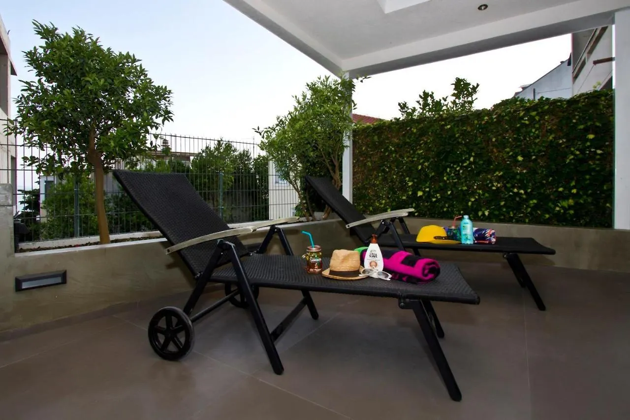 Appartamento Luxury Apt With Roofed Patio Near Beach & Center Spalato