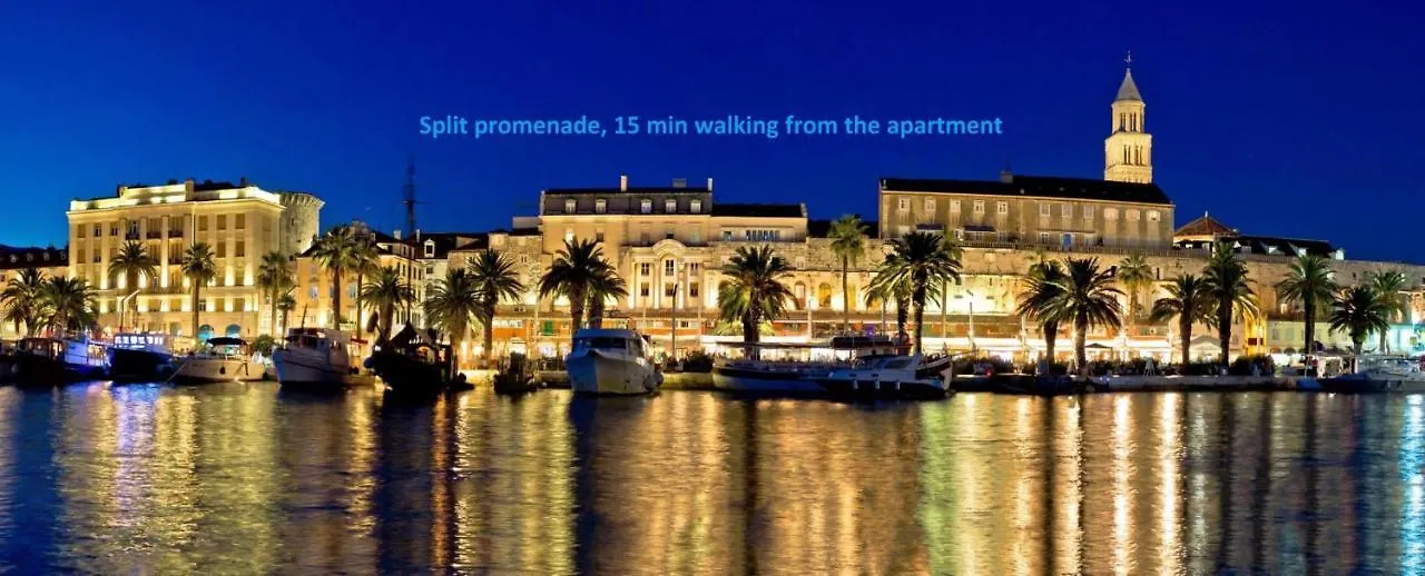 Luxury Apt With Roofed Patio Near Beach & Center Split Apartment